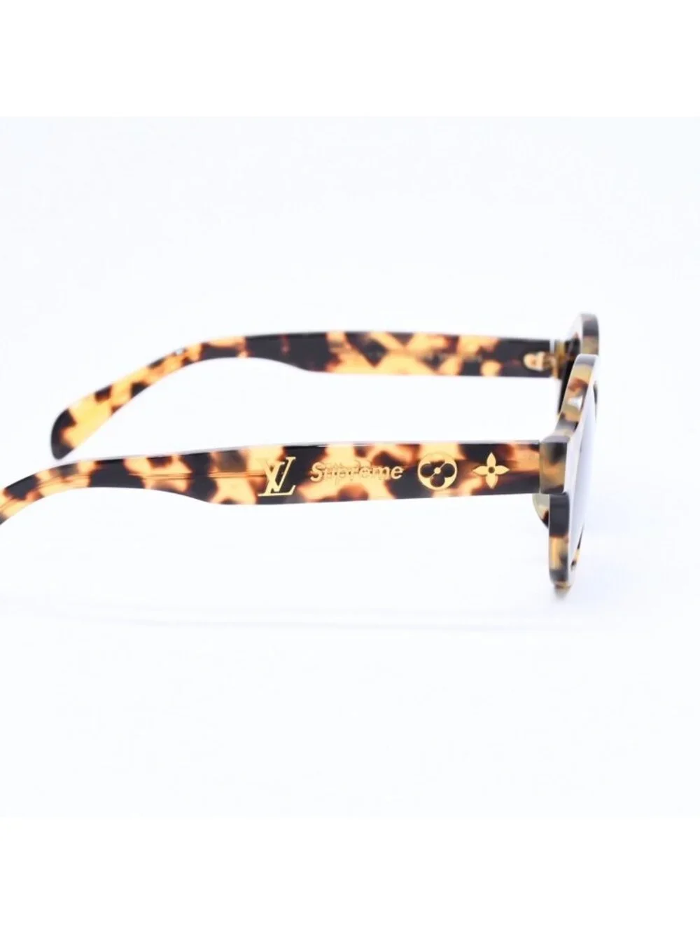 Louis Vuitton Supreme Downtown Sunglasses Tortoiseshell Eyewear